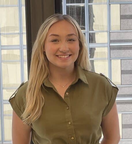 Caroline Carson - Executive Search Associate